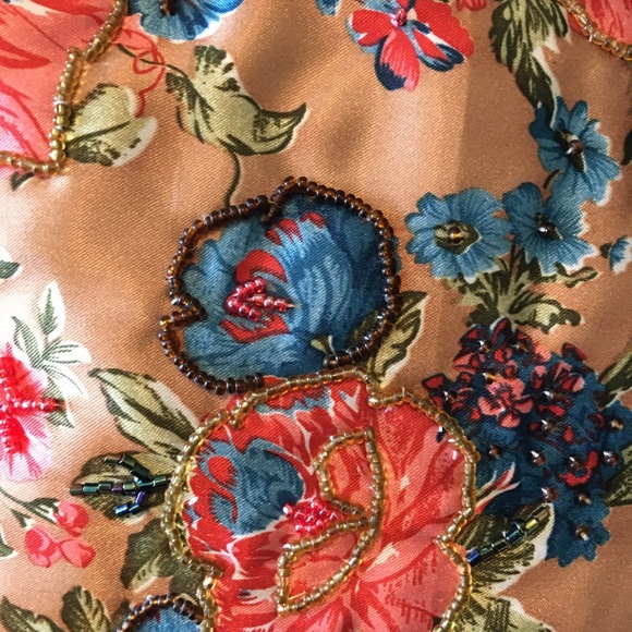 Handbag - Picture 3 of 4